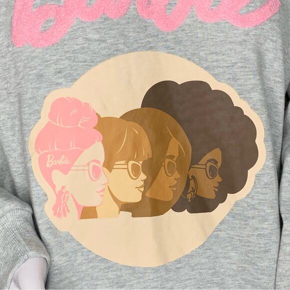 Barbie NWT Hoodie Gray Side Pockets Pullover Barbie Embroidered Size M - Picture 4 of 11